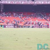 From the left side, a free kick was to be shot by LA Galaxy MF, No.10 Andreas Herzog.