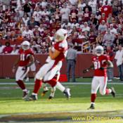 Kurt Warner (13) pass short middle to 85-J.Urban to ARI 36 for 7 yards 