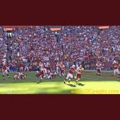 12-T.Rattay looks for an open L.Pope in the endzone.