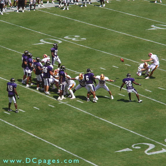 Redskins field goal attempt.