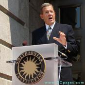 Grand Opening Ceremony - F Street Entrance - Smithsonian Director - opening remarks.