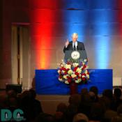 Washingtonian Editor John A. Limpert joked while he held up one finger, the classic Phillip Merril 'in one minute' gesture. 