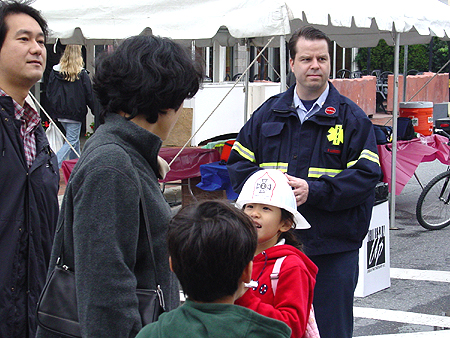 Bethesda Fire and Rescue squads came out to participate in the event. They also gave out fireman hats to children.