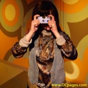 A chic party photographer.