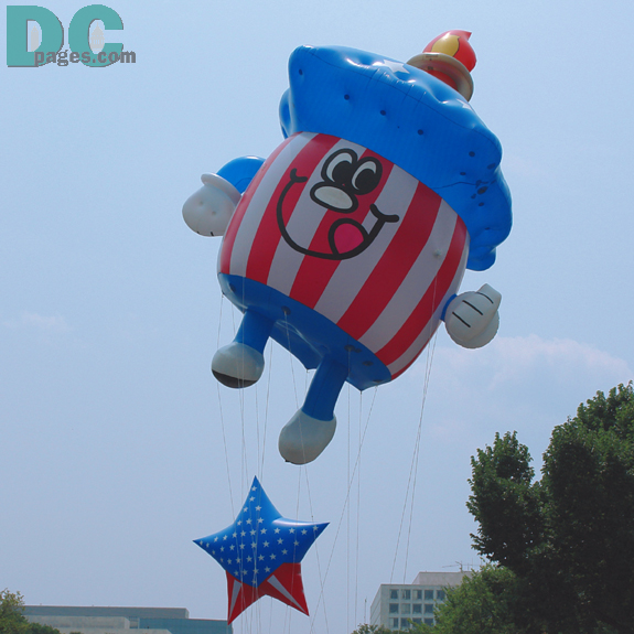 Giant Balloons - Floaty and his pal Starry