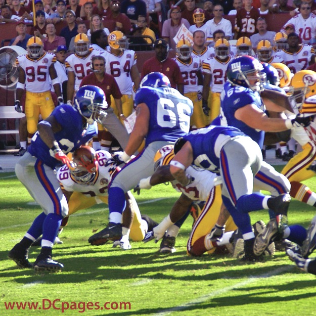 Giants RB Derrick Ward tries to find a hole in the Redskins defense.
