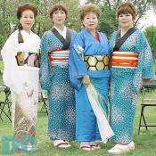 Members of Japanese traditional dance were wearing beautiful kimonos. Japan Association of Culture on Common Music (Jaccom) URL: www.jaccom.or.jp Contact: Debbie Hagens, Washington, DC Branch President Address: 3081 Bridgeton CT Woodbridge, VA 22192-1152 Tel: 703-491-3686
Email: jacksan9@juno.com 