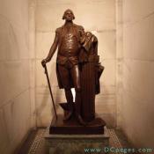 Statue of George Washington.