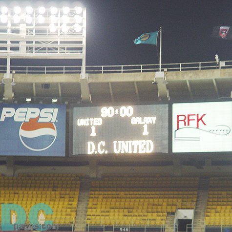 It was a good game! The match of DC United v. Galaxy ended after 6 minutes of stoppage.