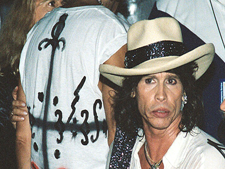 After giving a great performance Steven Tyler is tired and ready to go home.