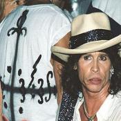 After giving a great performance Steven Tyler is tired and ready to go home.