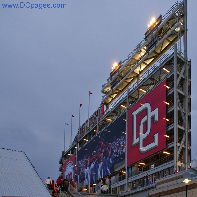 Nationals Park is located in Southeast Washington, south of the Capitol, along the fast-developing Capitol Riverfront adjacent to the Navy Yard.