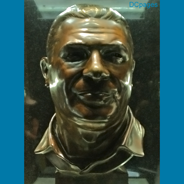 Vince Lombardi Hall of Fame Bust