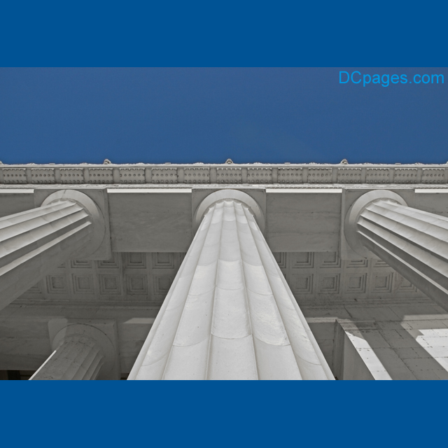 Lincoln Memorial - Symmetrical Temple Construction