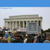 Obama loyalists pack the front of the Lincoln Memorial