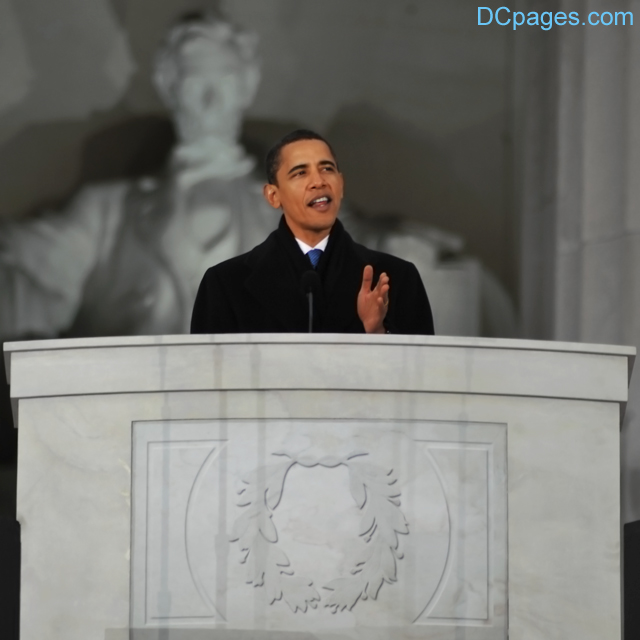 Barack Obama Speaks to Crowd