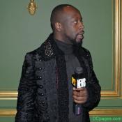 Wyclef Jean Giving MTV interview.