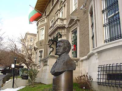 A great profile of the statue outside the Bulgarian Embassy