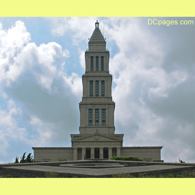 East view of the George Washington Masonic Memorial