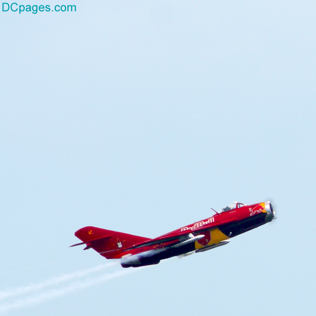 Bill Reesman's Red Bull MiG-17F in flight