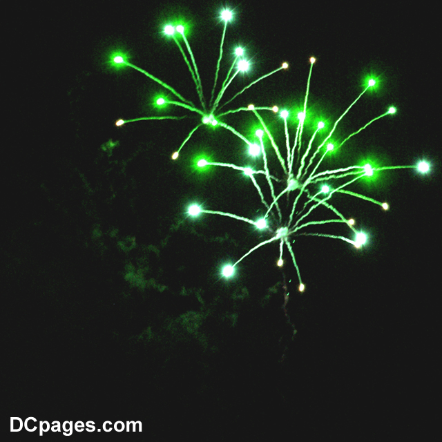 2009 Fourth of July Fireworks - Rockville, Maryland
