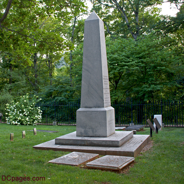 Jefferson Mansion graveyard