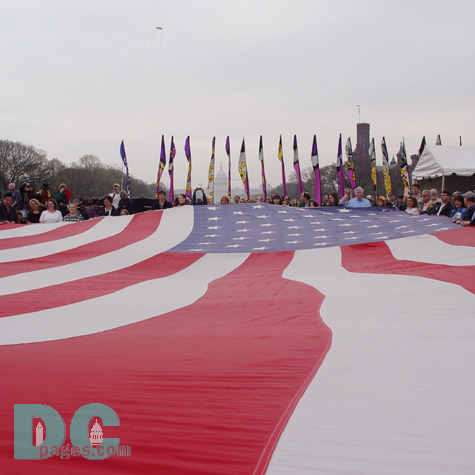 Smithsonian Kite Festival - Unfurling American Flag