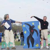 Smithsonian Kite Festival - Award Ceremony - Chuck Holmes - Costume Kite