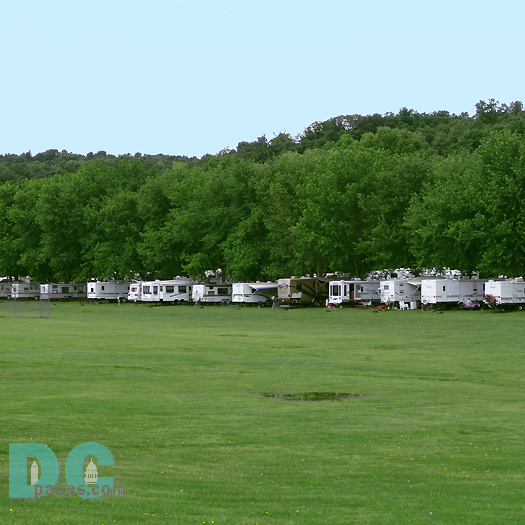 RV Campers are here year around from accross the country. Some campers just stay for the weekend. Some campers visit for several weeks. Tel.540.636.2995