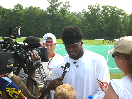 LB Lavar Arrington is looking forward to this season, hoping to have an explosive season.