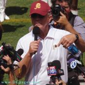 Redskins coach Joe Gibbs talks with the fans.