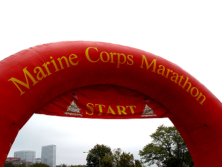 The United States Marine Corps released 60 doves at the start of the race. 