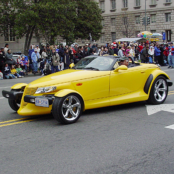 2003 Cherry Blossom Festival: Arrive early and beat the traffic.  