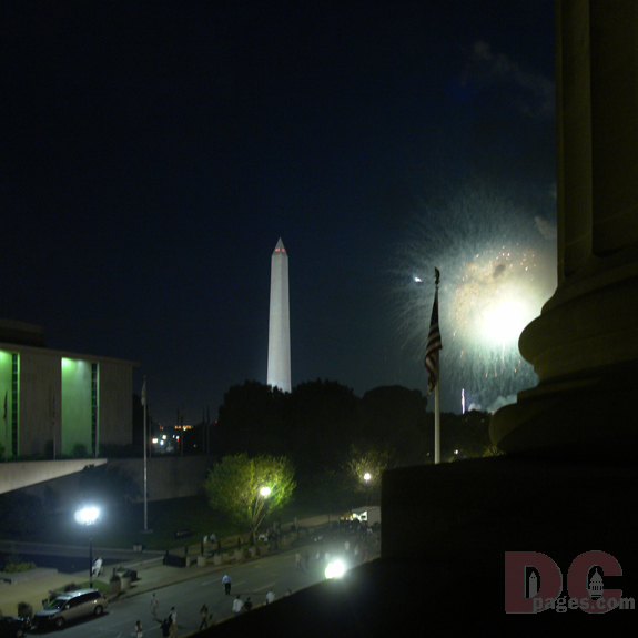 Fireworks light up the National Monument