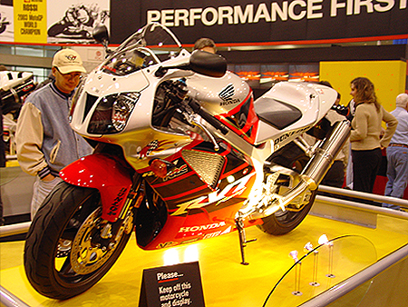 2004 RC51 V-twin masterpiece, autographed by Nicky Hayden. This is a  replica racer RC51 with all-new Team Honda decal kit to give it the championship look of the 2002 AMA title-winner.