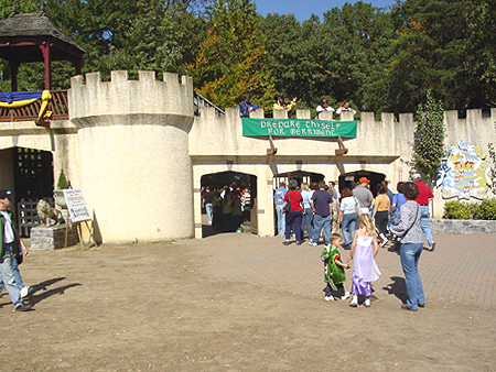 The entrance to the Maryland Renaissance Festival