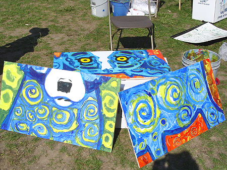 George Rodrigues Blue Dog panels for the Art for Peace Pyramid, September11, 2003
