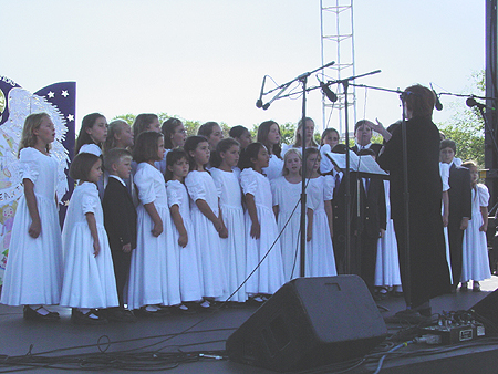 World Childrens Choir performs on the World Stage, September 11, 2003